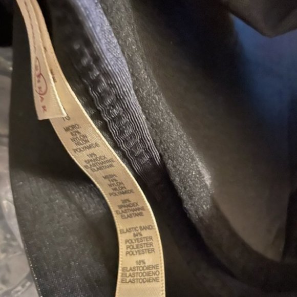 Rhonda Shear Molded Cup Smooth-Back Bra 2 Pack 1X - Picture 4 of 5